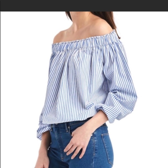 Gap off the shoulder top - Picture 1 of 2